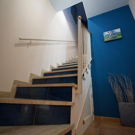 Casa Rural Blue Moon Cazalla de la Sierra Exterior photo