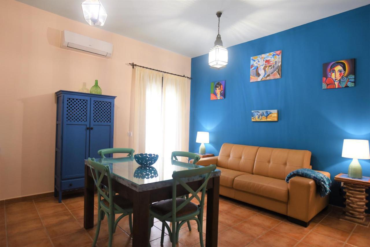Casa Rural Blue Moon Cazalla de la Sierra Exterior photo